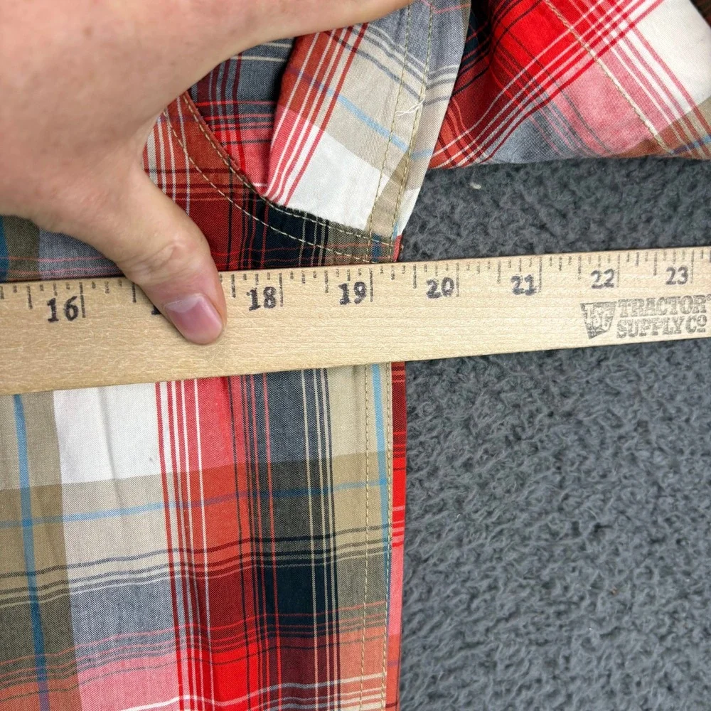 The North‎ Face Mens Short Sleeve Plaid Button Down Shirt Red Tan Small